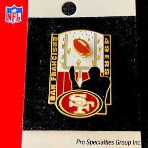 Vintage NFL San Francisco 49ers Stadium Pin 📍
